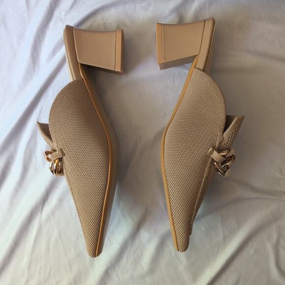 Newbella New Mousse Fit Pointed Toe Heeled Mules Apricot Chain Size 8 - Picture 5 of 11